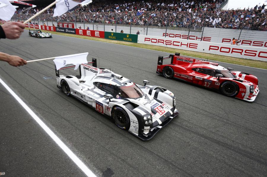  Porsche 919 Hybrid 2015 года  (фото 173 из 481)